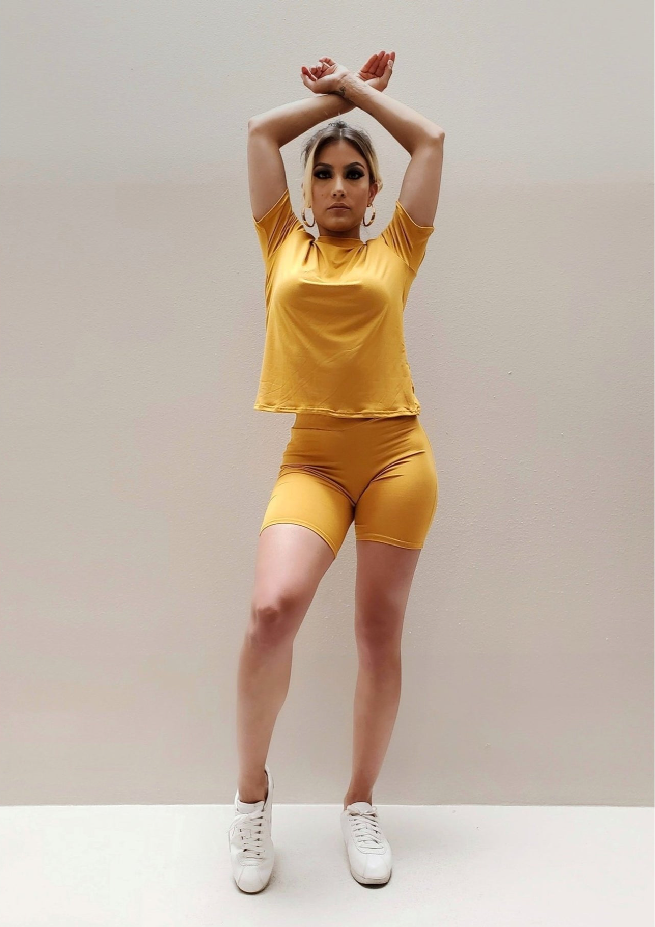 Goldie Biker Set