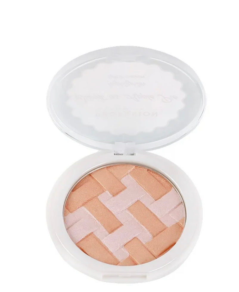 Sweet As Apple Pie Make Up Highlighter