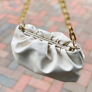 White Manhattan Girl Chain Link Clutch