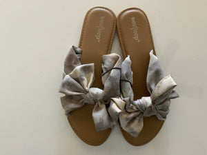 Tie Dye Bow Sandals